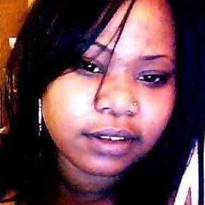 Meet your Posher, Chanel